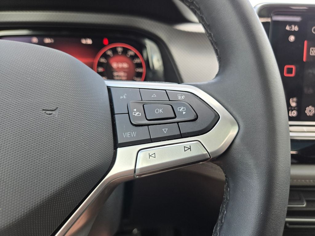 2024 Volkswagen Atlas 2.0T Peak Edition SEL