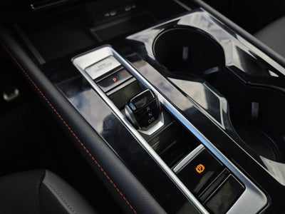2024 Volkswagen Atlas 2.0T Peak Edition SEL