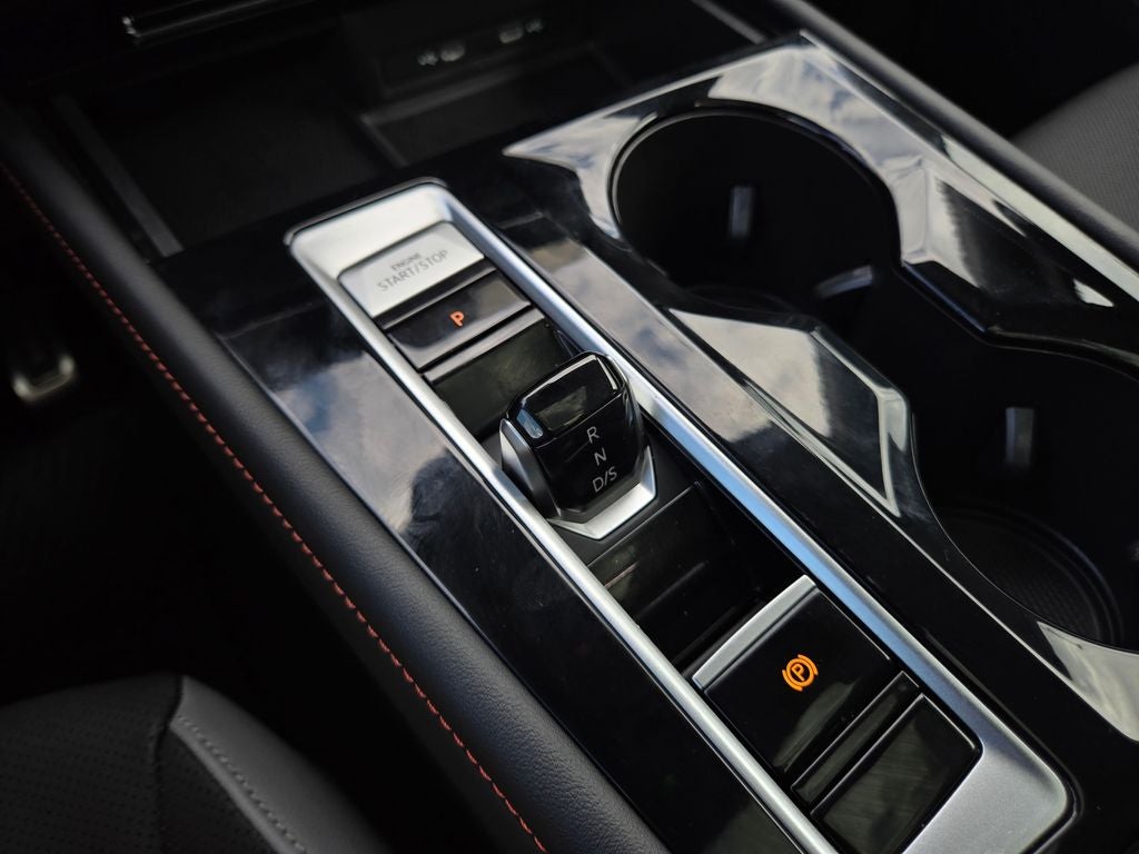 2024 Volkswagen Atlas 2.0T Peak Edition SEL
