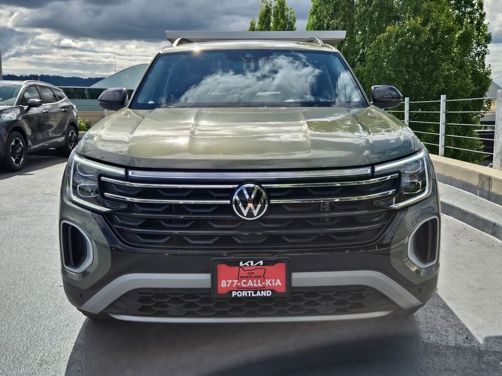 2024 Volkswagen Atlas 2.0T Peak Edition SEL