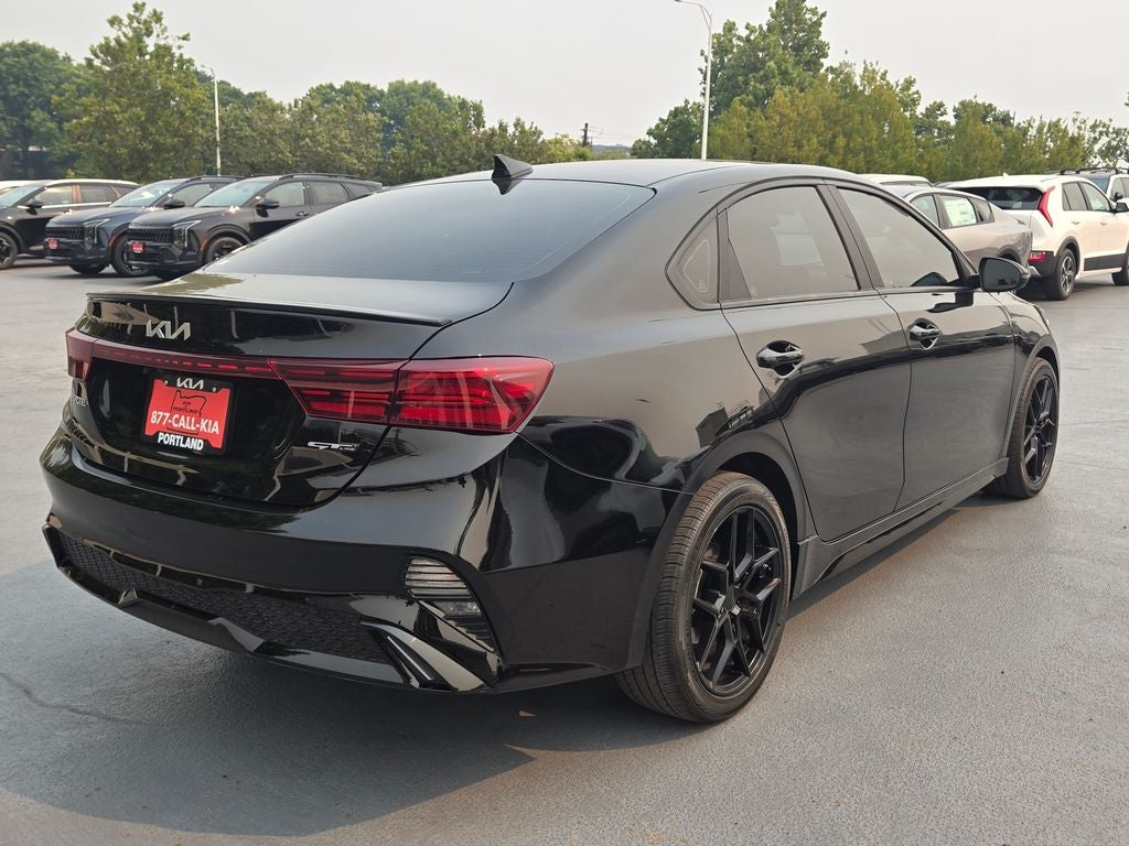 2022 Kia Forte GT-Line