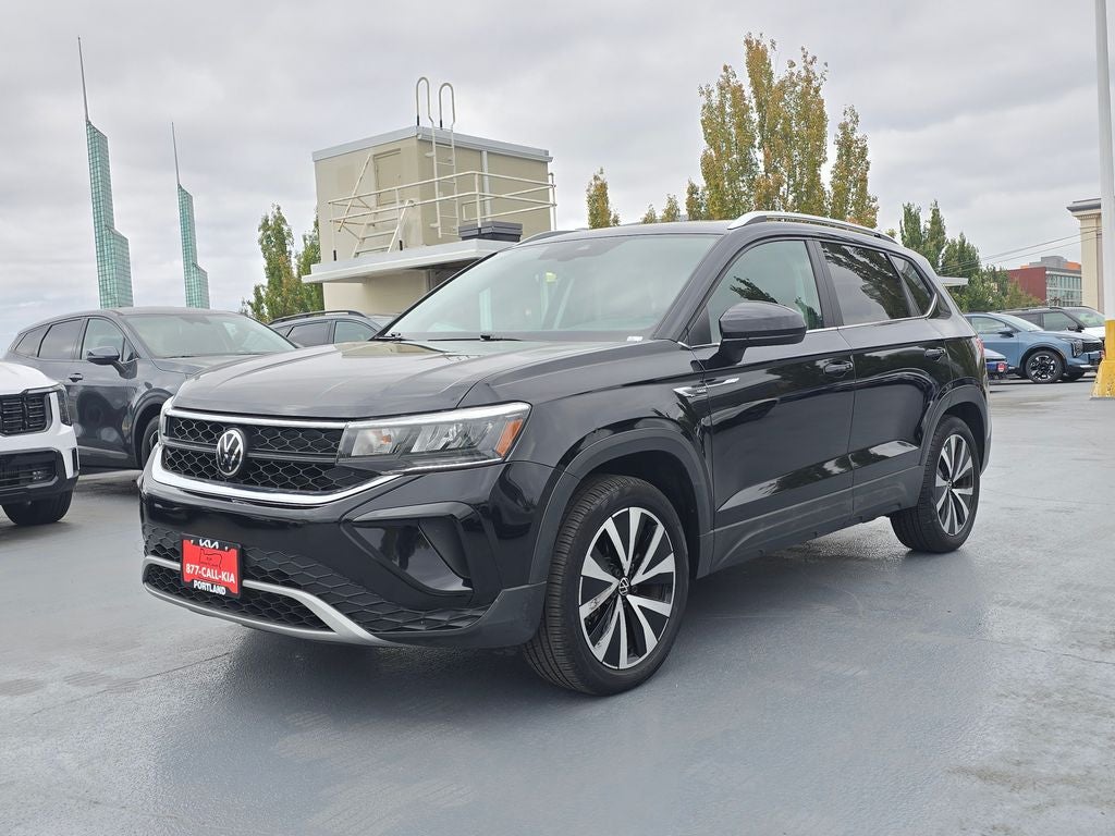 2023 Volkswagen Taos 1.5T SE