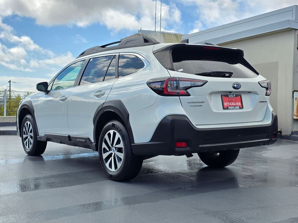 2023 Subaru Outback Premium