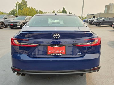 2025 Toyota Camry SE
