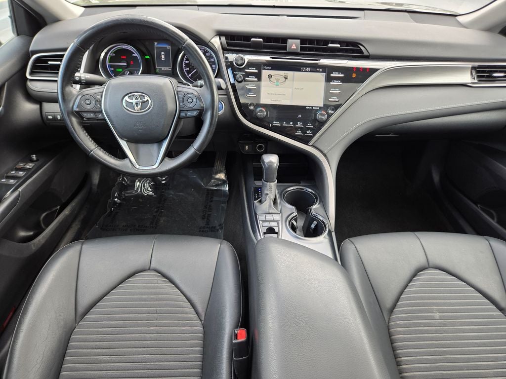 2020 Toyota Camry Hybrid SE
