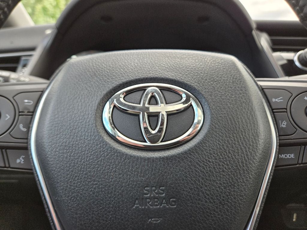 2020 Toyota Camry Hybrid SE