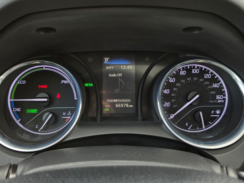 2020 Toyota Camry Hybrid SE