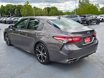 2020 Toyota Camry Hybrid SE