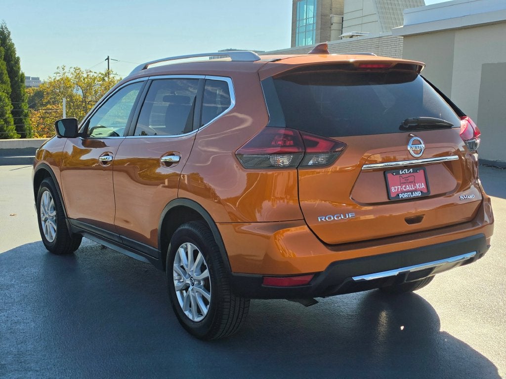 2018 Nissan Rogue SV