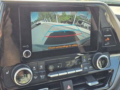 2023 Toyota Highlander XLE