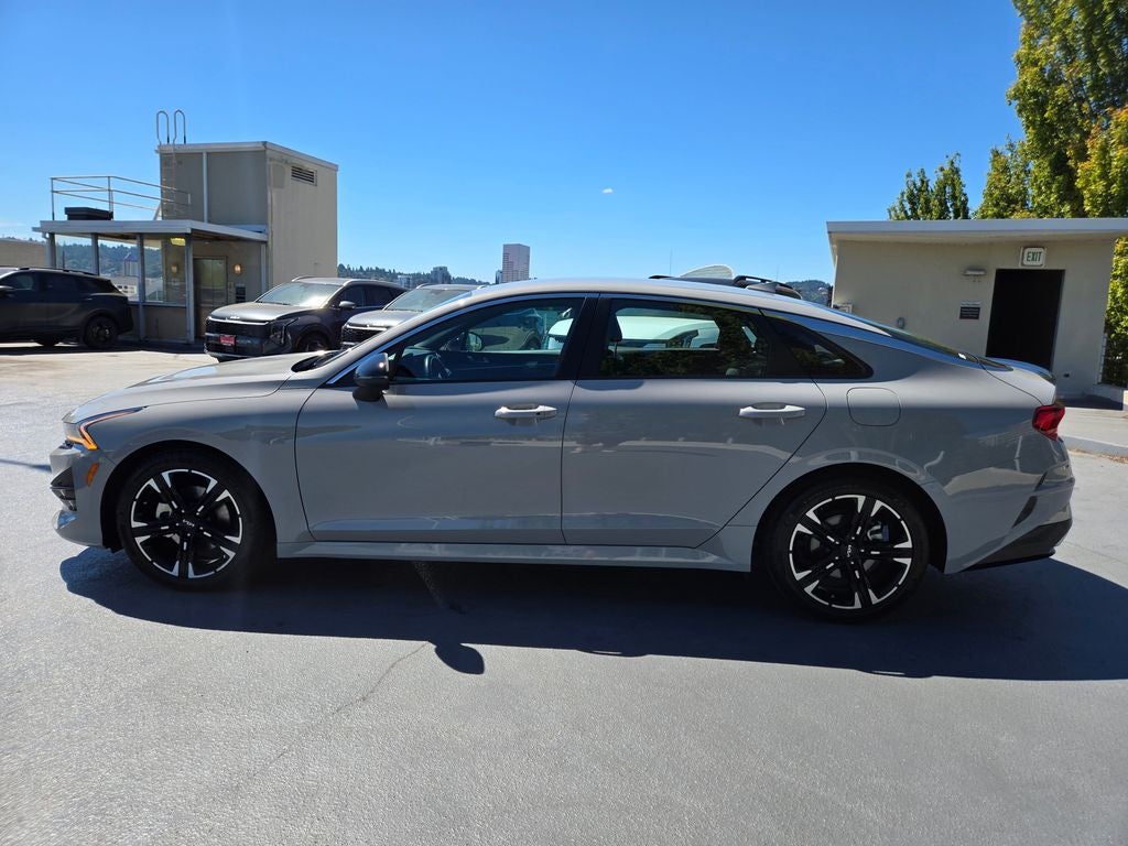 2022 Kia K5 GT-Line