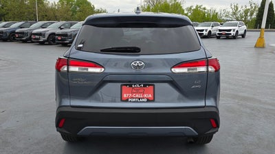 2024 Toyota Corolla Cross LE