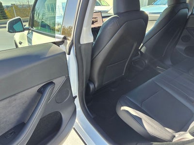 2024 Tesla Model Y Performance