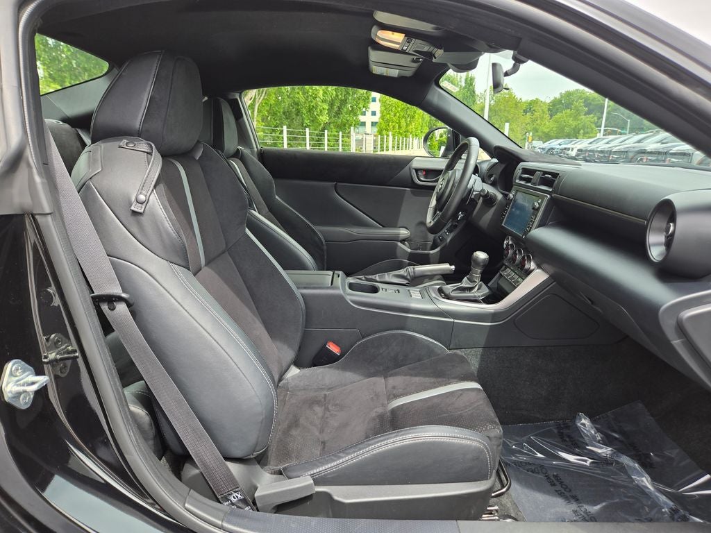 2024 Toyota GR86 Premium