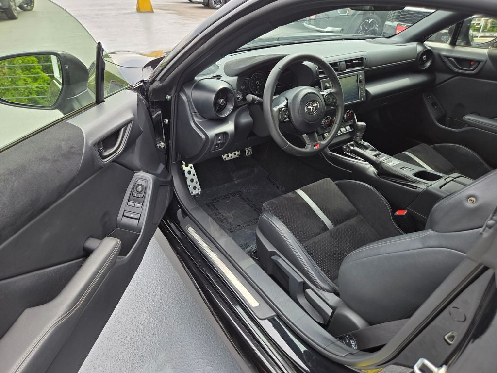 2024 Toyota GR86 Premium