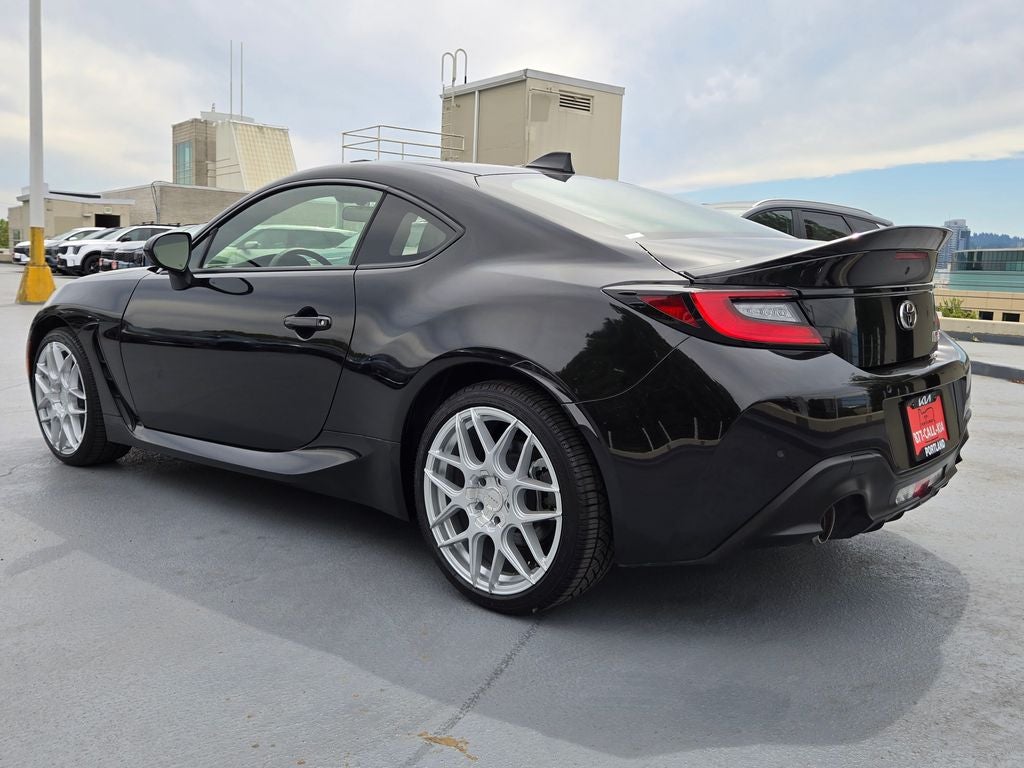 2024 Toyota GR86 Premium
