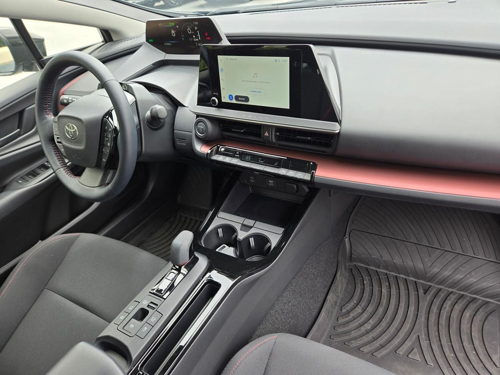 2026 Toyota Prius Plug-In Hybrid SE