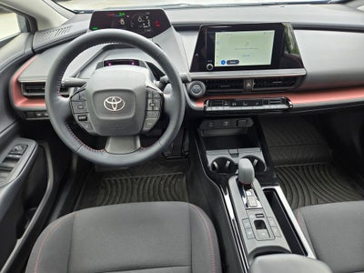 2026 Toyota Prius Plug-In Hybrid SE