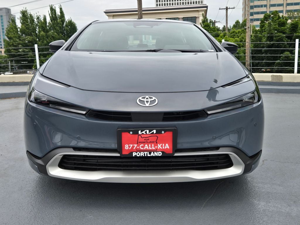 2026 Toyota Prius Plug-In Hybrid SE