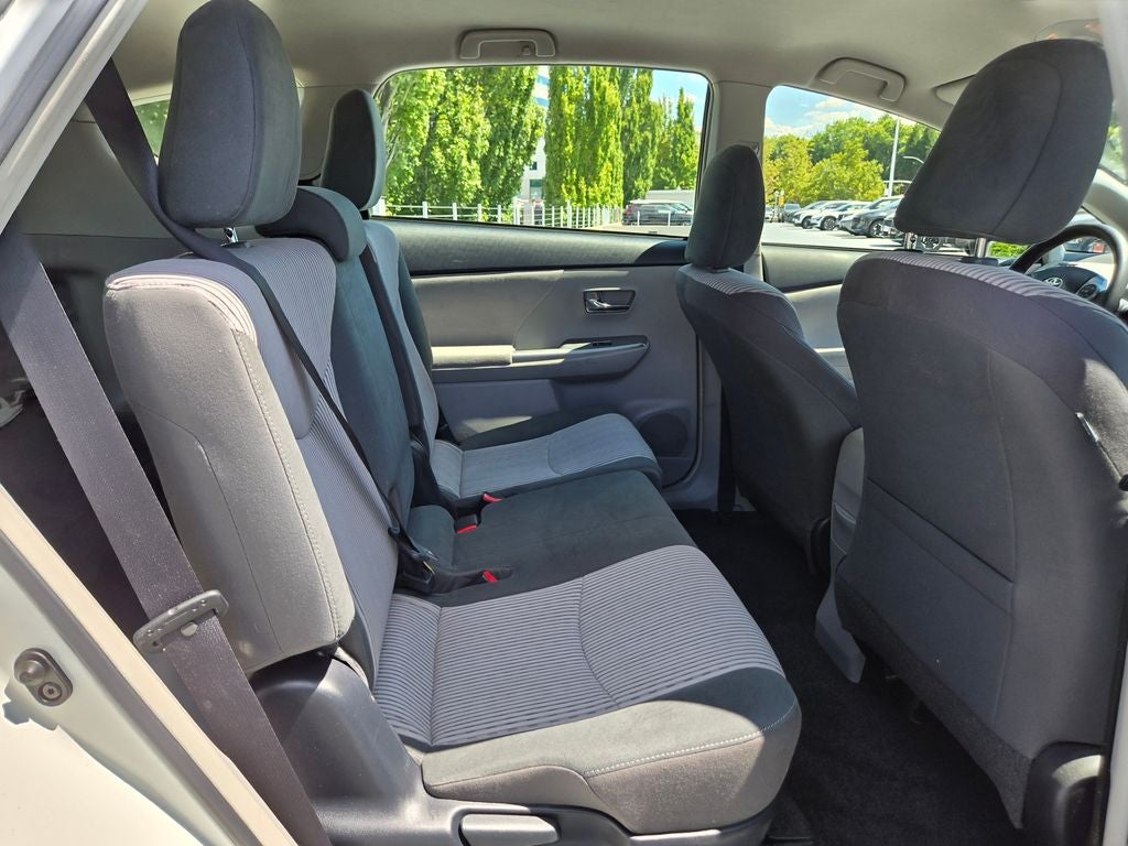 2017 Toyota Prius v Two