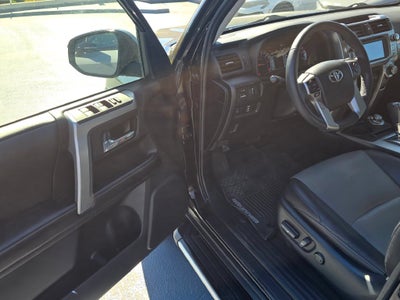 2017 Toyota 4Runner SR5 Premium