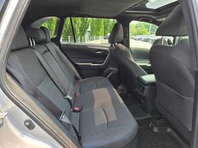 2024 Toyota RAV4 Hybrid SE