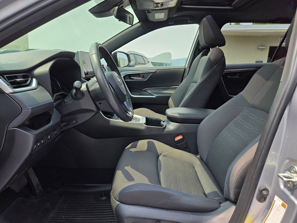 2024 Toyota RAV4 Hybrid SE