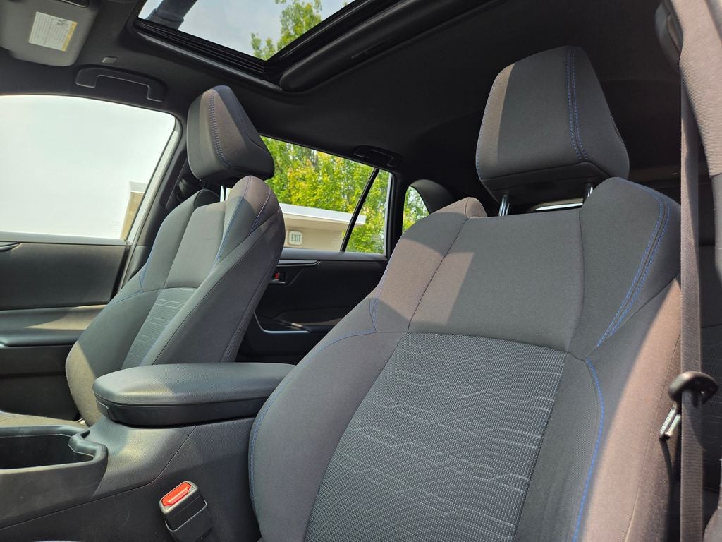 2024 Toyota RAV4 Hybrid SE