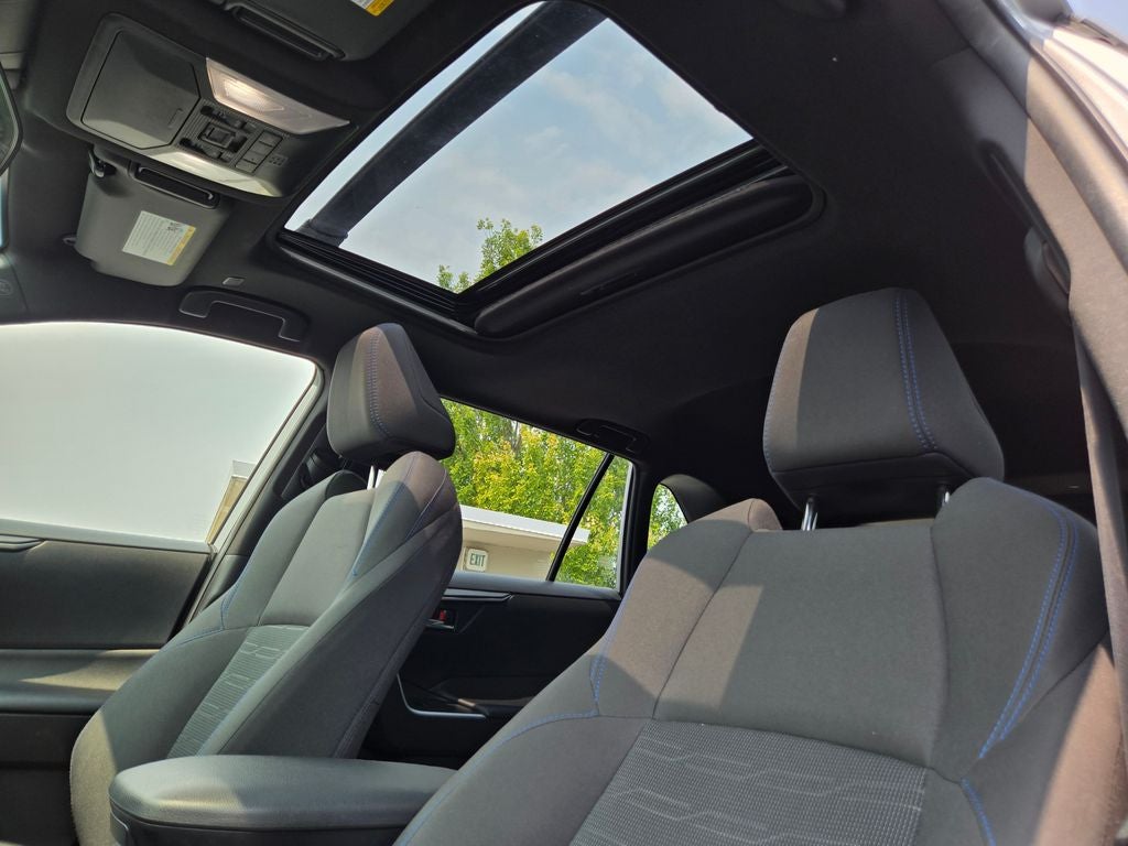 2024 Toyota RAV4 Hybrid SE