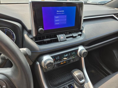 2024 Toyota RAV4 Hybrid SE