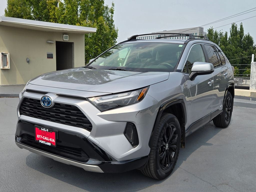 2024 Toyota RAV4 Hybrid SE