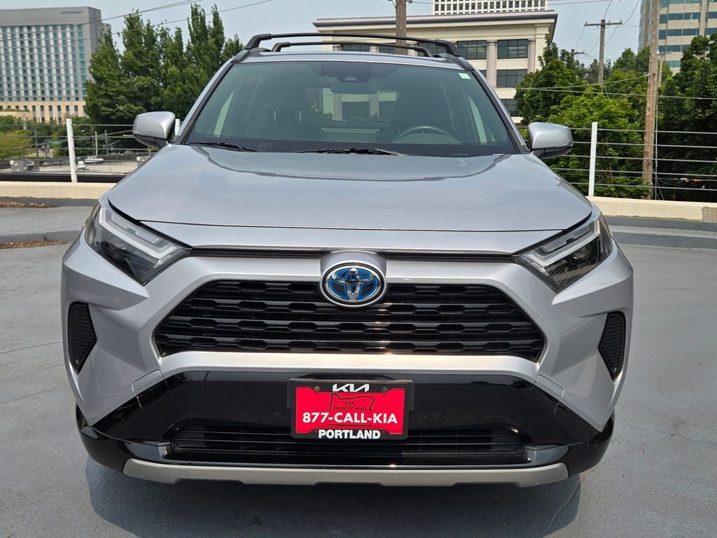 2024 Toyota RAV4 Hybrid SE