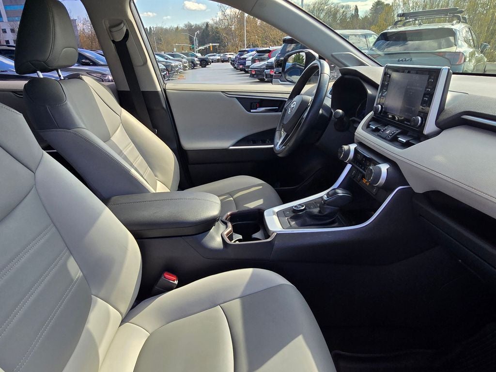2019 Toyota RAV4 Hybrid Limited