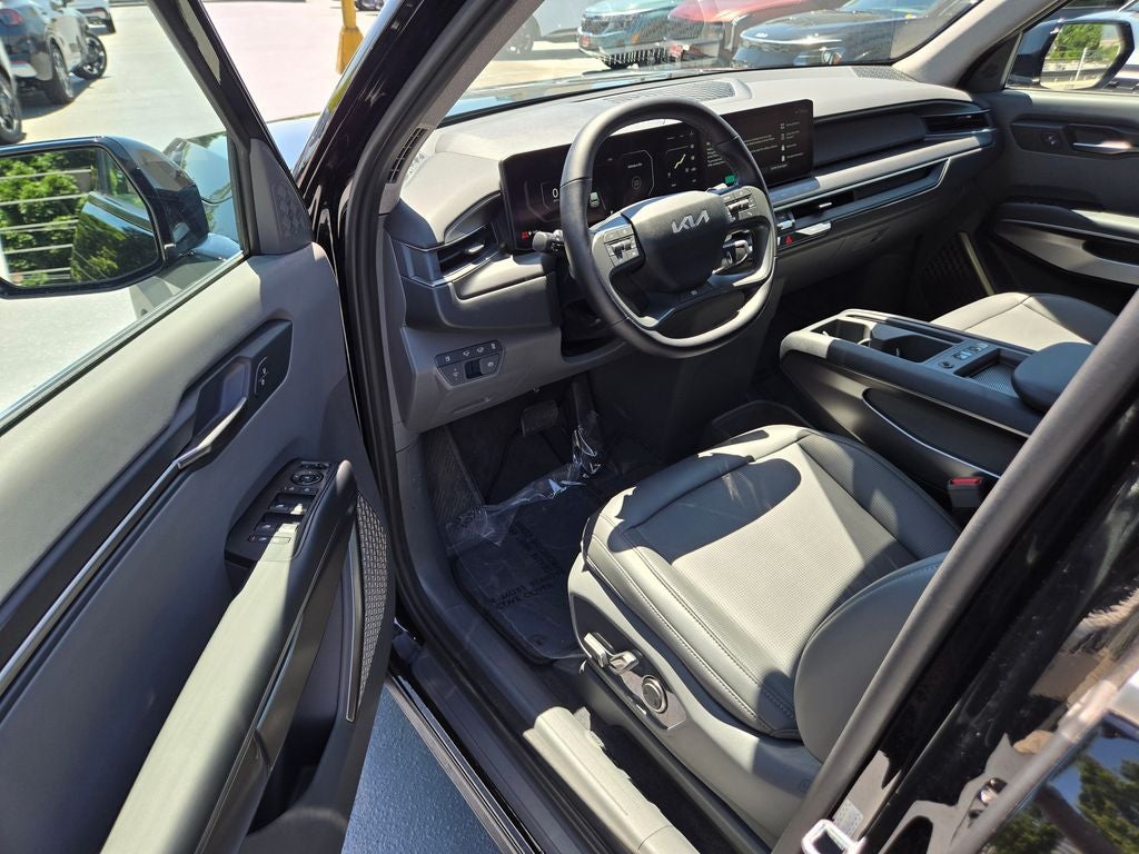 2024 Kia EV9 Light Long Range