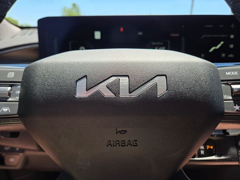 2024 Kia EV9 Light Long Range