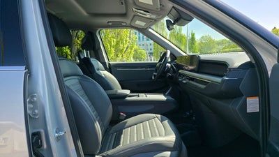 2024 Kia EV9 Land