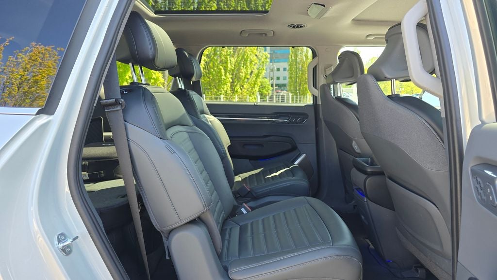 2024 Kia EV9 Land