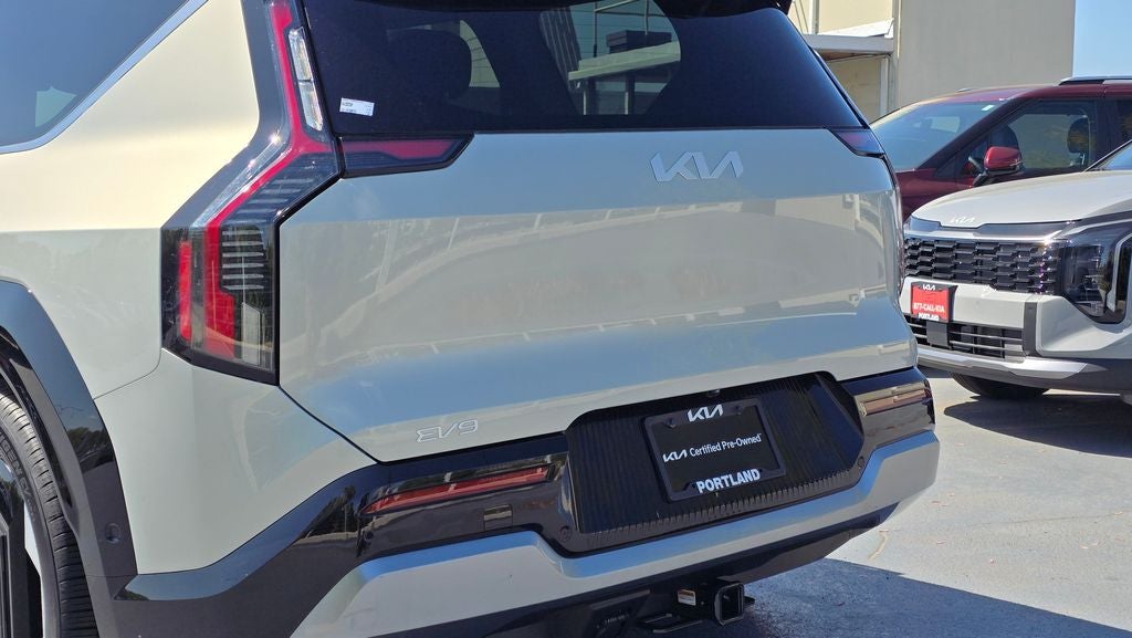 2024 Kia EV9 Land