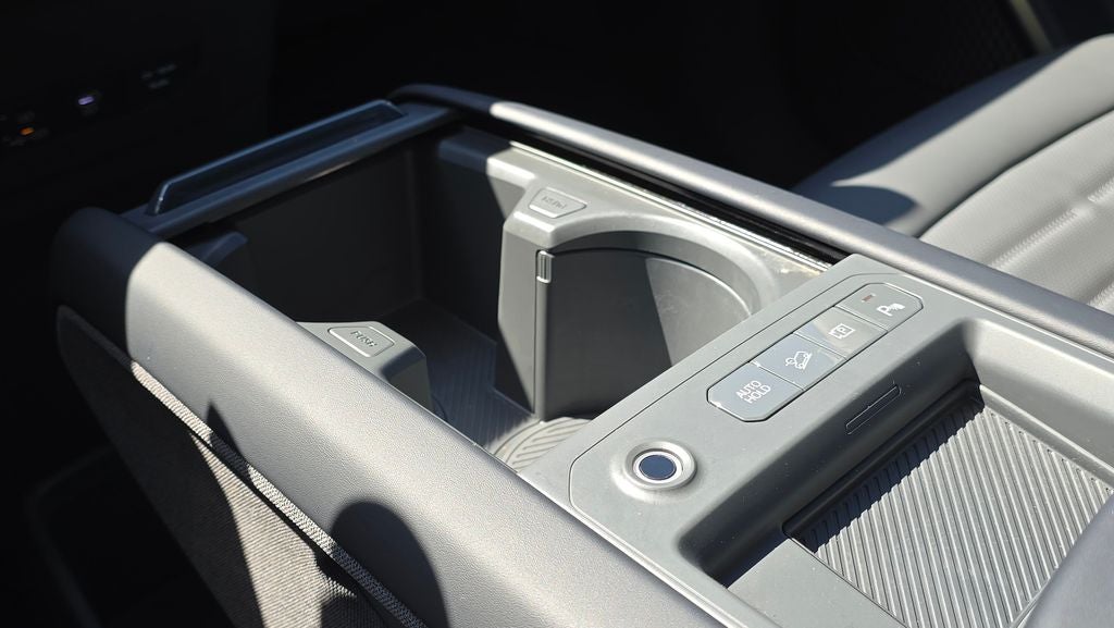 2024 Kia EV9 Land