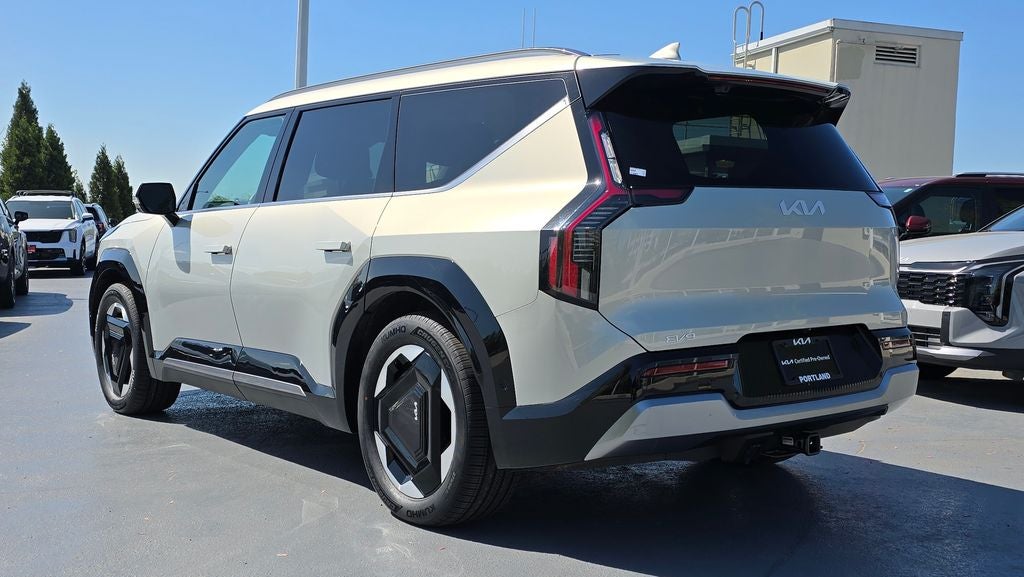 2024 Kia EV9 Land