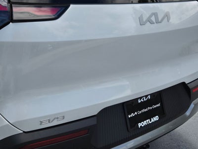 2024 Kia EV9 Wind