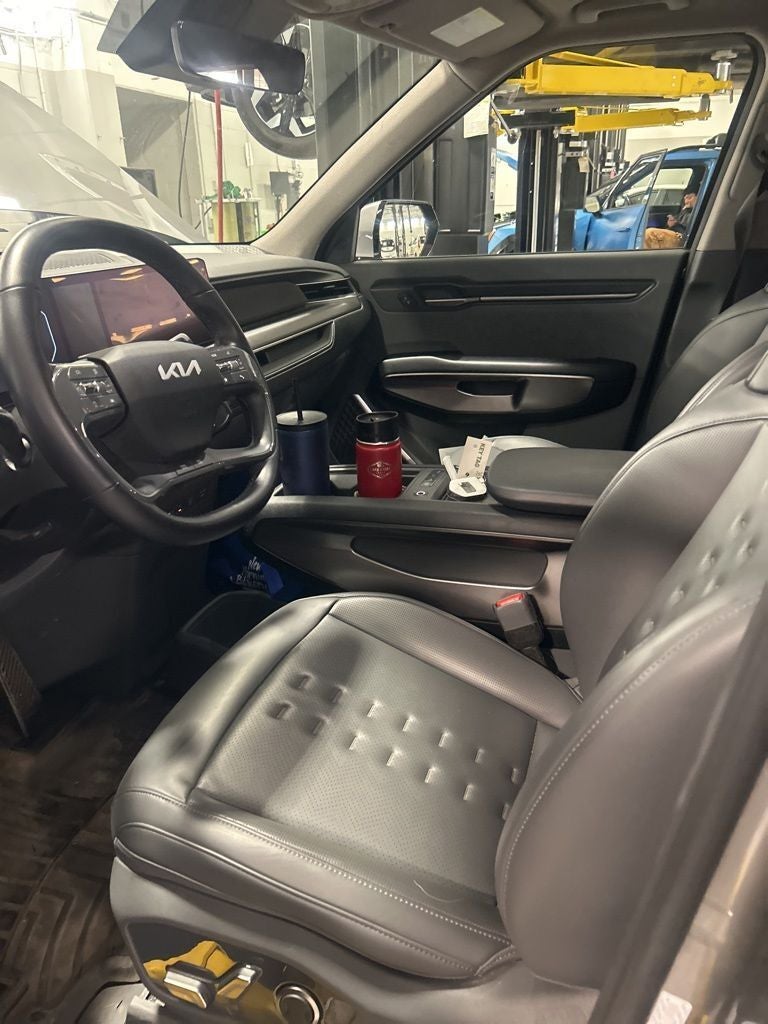 2024 Kia EV9 Wind