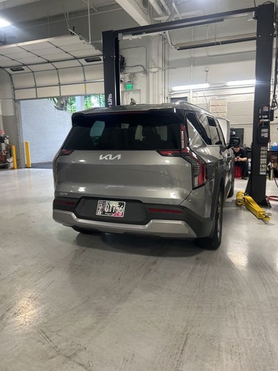 2024 Kia EV9 Wind