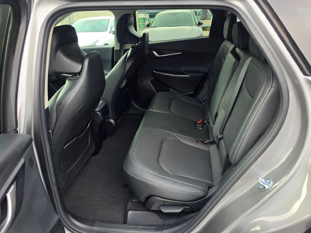 2024 Kia EV6 Wind