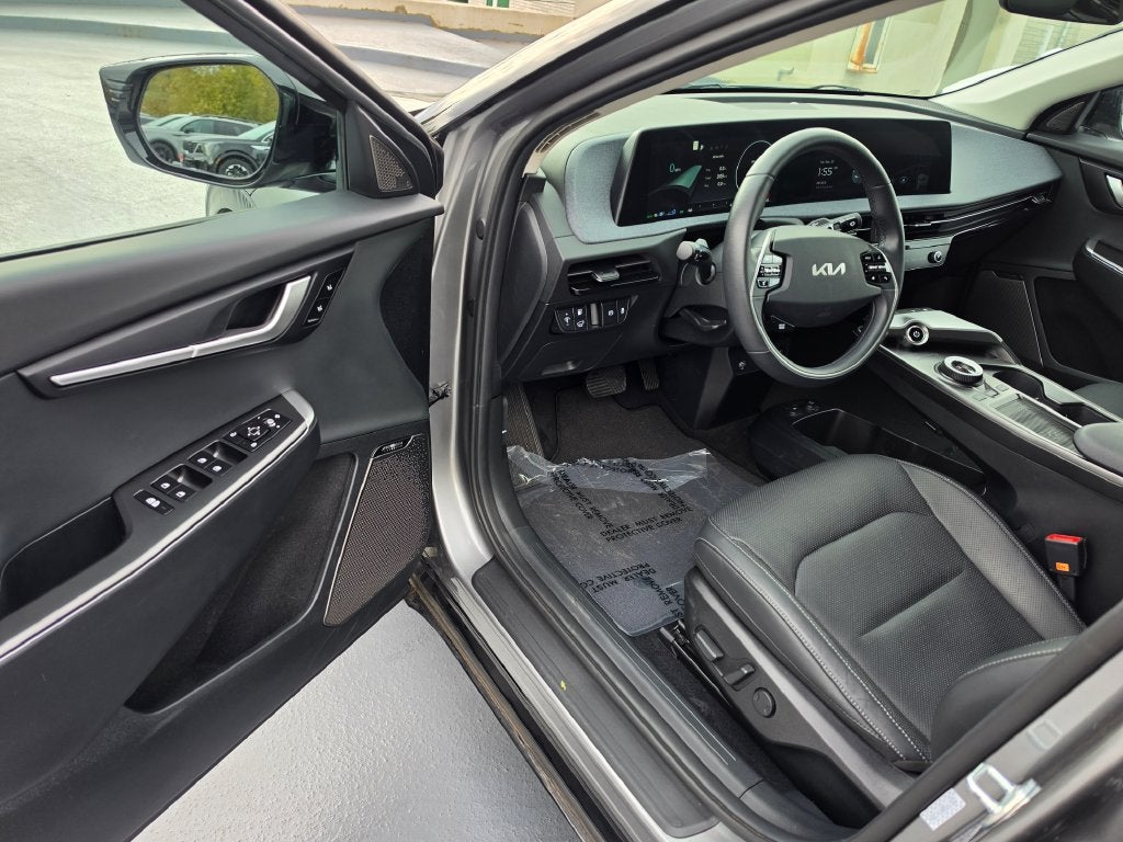 2024 Kia EV6 Wind