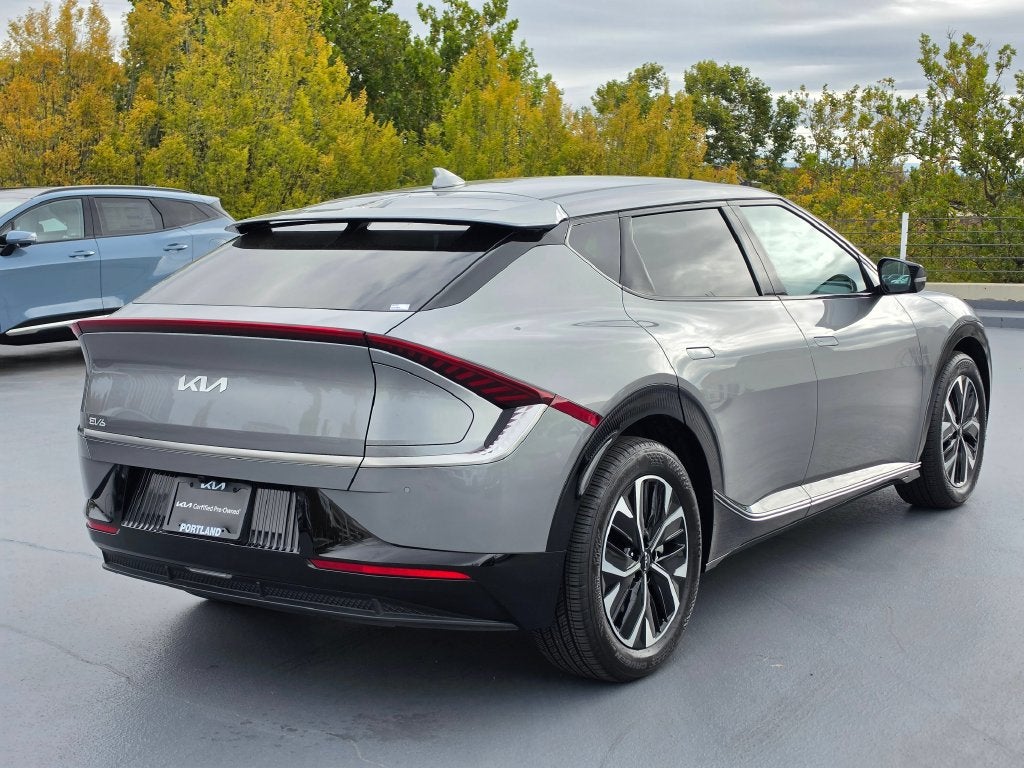 2024 Kia EV6 Wind