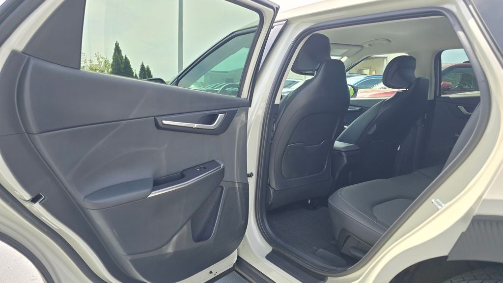 2024 Kia EV6 Light