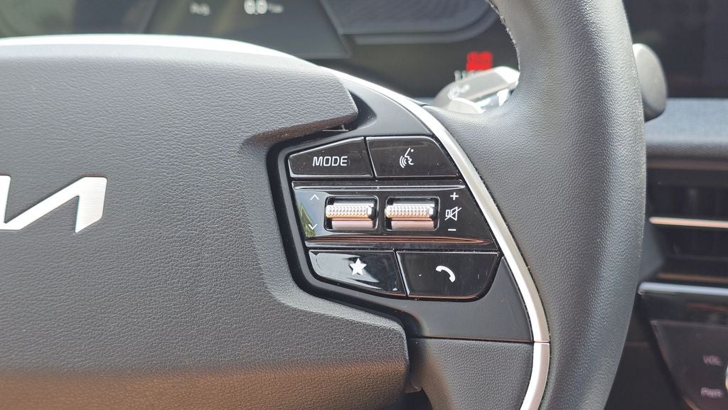 2024 Kia EV6 Light