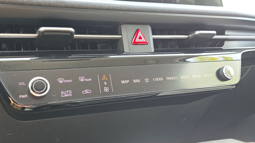 2024 Kia EV6 Light