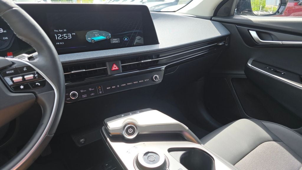 2024 Kia EV6 Light